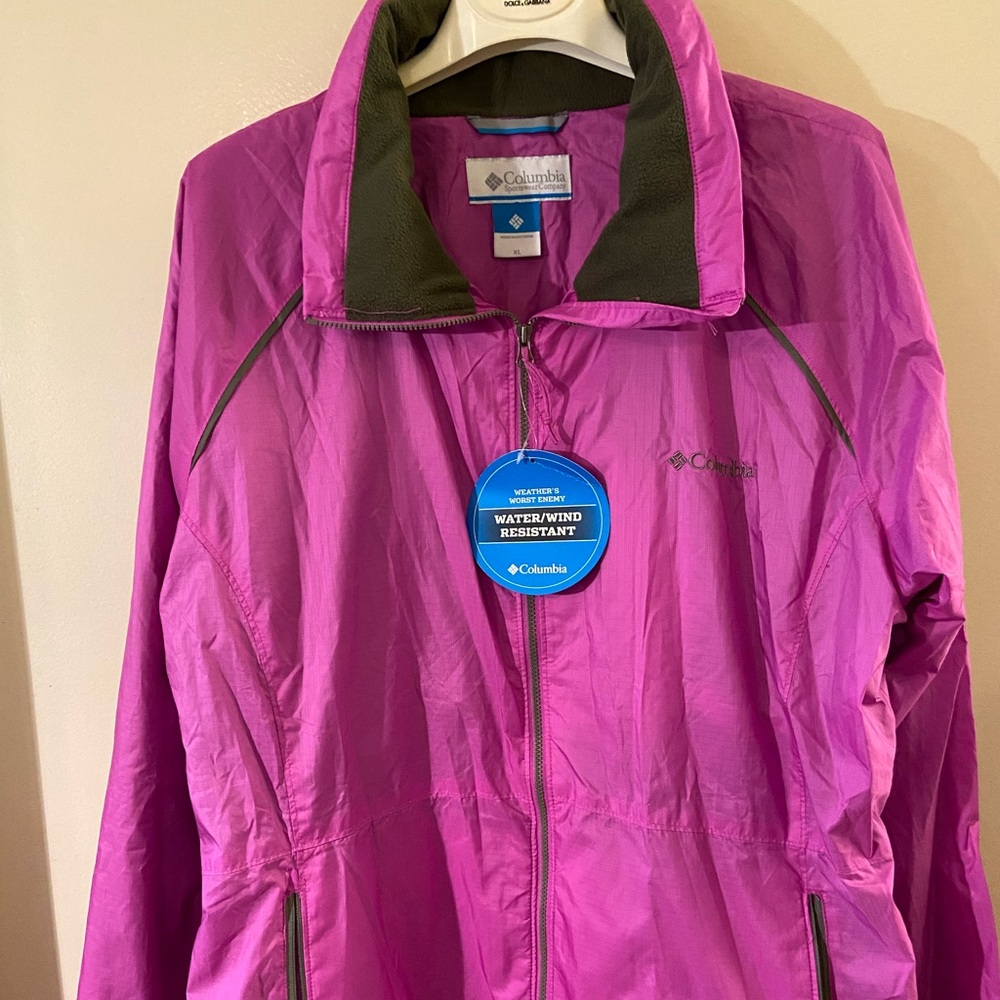 Columbia Women's Purple Windbreaker Jacket